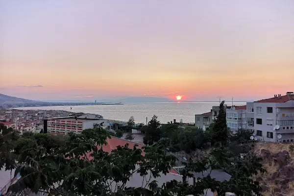 İzmir Büyükşehir Belediyesi M. Yüce Sonkurt Parkı - Resim 10
