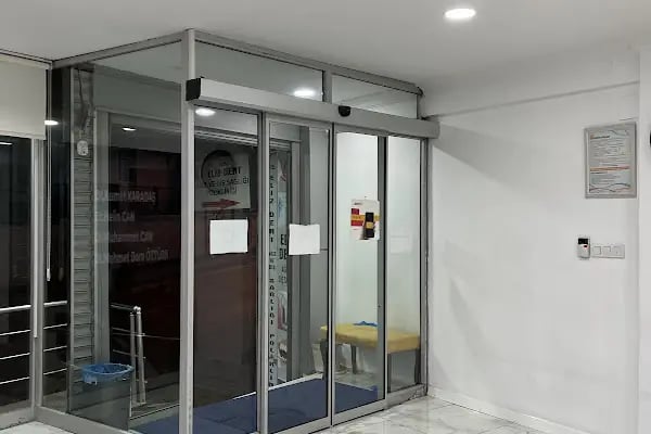 Özel Eliz Dent Ağız ve Diş Sağlığı Polikliniği - Buca - Resim 10