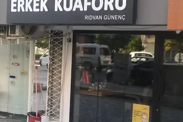 Santora Erkek Kuaförü İzmir’in En İyi Erkek Kuaförü - Resim 4