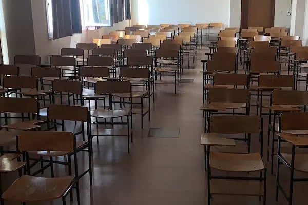 Dokuz Eylül Üniversitesi Turizm Fakültesi - Uygulamalı Bilimler Yüksekokulu - Resim 9