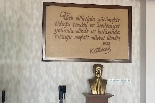 Dokuz Eylül Üniversitesi Turizm Fakültesi - Uygulamalı Bilimler Yüksekokulu - Resim 10