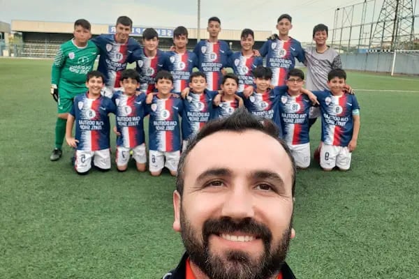ÇAYIROVA GÜZELTEPESPOR FUTBOL AKADEMISI - Resim 20
