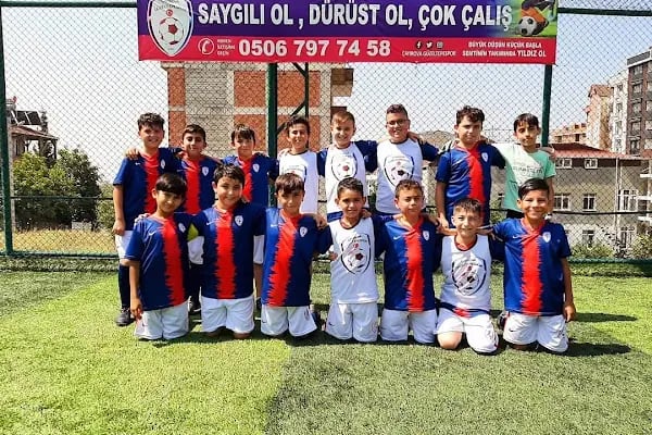 ÇAYIROVA GÜZELTEPESPOR FUTBOL AKADEMISI - Resim 3