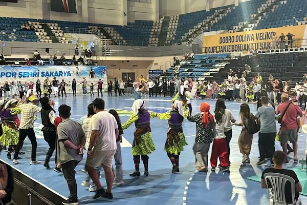 Metehan Başar Spor Salonu - Resim 4