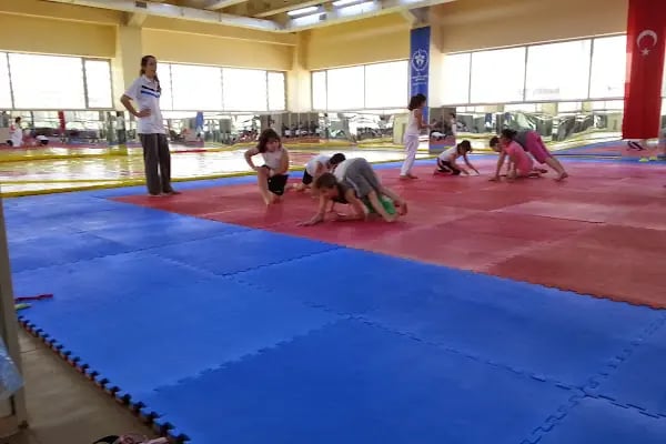 Metehan Başar Spor Salonu - Resim 6