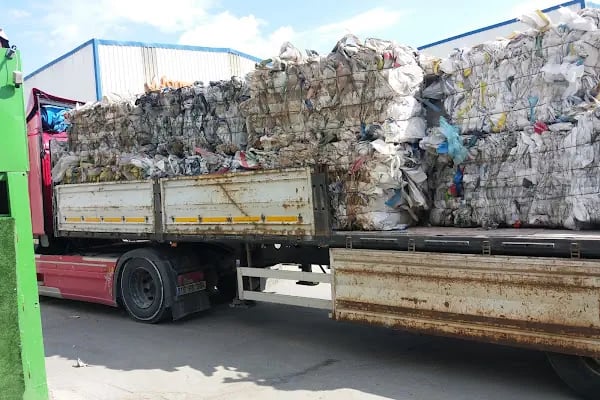 Özkan Gebze Geri Dönüşüm Hurda Plastik Metal Kağıt - Resim 3