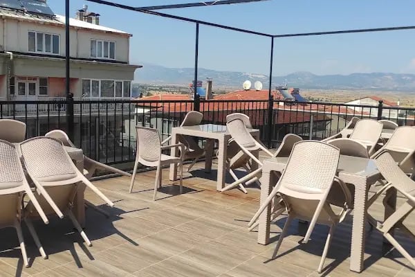 Lanatra Pizza &amp; Cafe - Resim 1