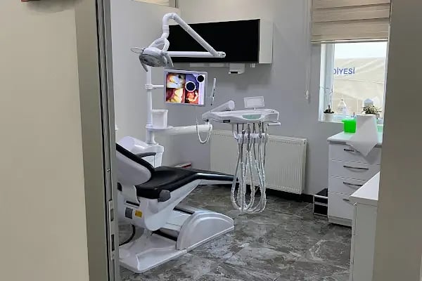 Özel Dent Balgat Ağız Ve Diş Sağlığı Polikliniği - Resim 20
