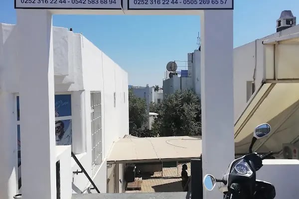 Op Dr Gürol Oral Bodrum Kulak Burun Boğaz Hastalıkları Uzmanı, Ear Nose and Throat, Otolaryngolojist - Resim 19
