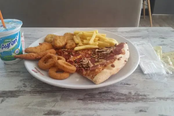 Terra Pizza - Altıeylül Bahçelievler - Resim 19