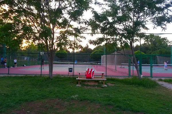 Tenis Kortu - Resim 6