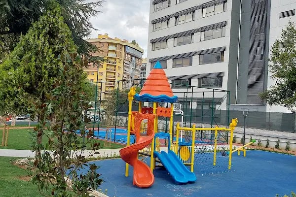 Baraj Yolu Caddesi Parkı - Resim 3