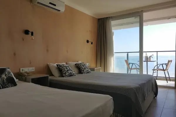 Sun Hotel by En Vie Beach - Resim 11