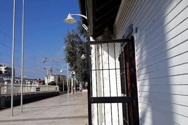 ÇİĞLİ TREN GARI - Resim 12