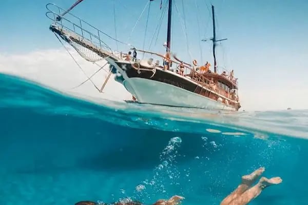 Mavi Deniz Yachting Marina - Resim 10