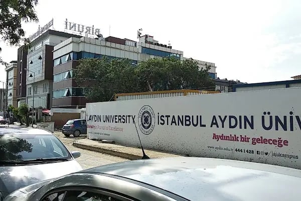 İstanbul Aydın Üniversitesi T Blok (Sosyal Bilimler Kampüsü) - Resim 9
