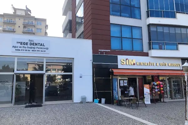 Sm Ege Dental Ağız ve Diş Sağlığı Polikliniği - Resim 5
