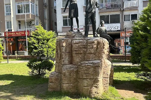75. Yıl Özgür Çocukparkı - Resim 2
