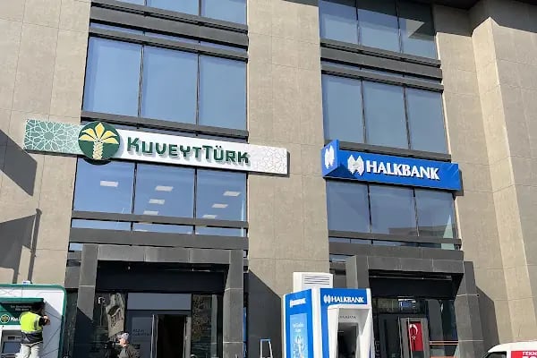 Kuveyt Türk Kazım Karabekir Şubesi - Resim 3