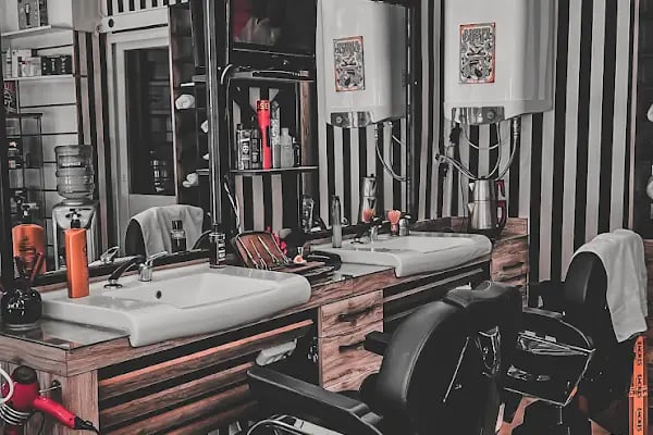 Baran Şimay Hair Artist Berber - Resim 14