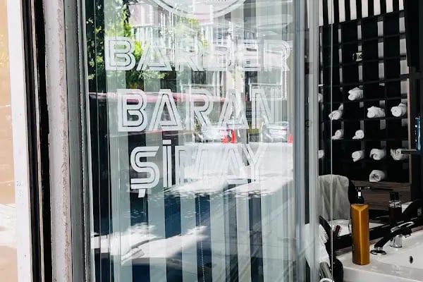 Baran Şimay Hair Artist Berber - Resim 5