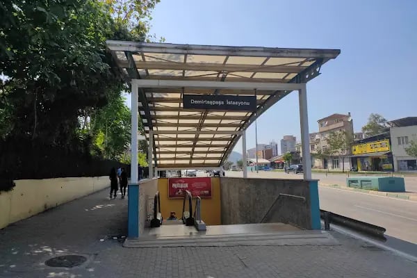 Demirtaşpaşa İstasyonu - Resim 3