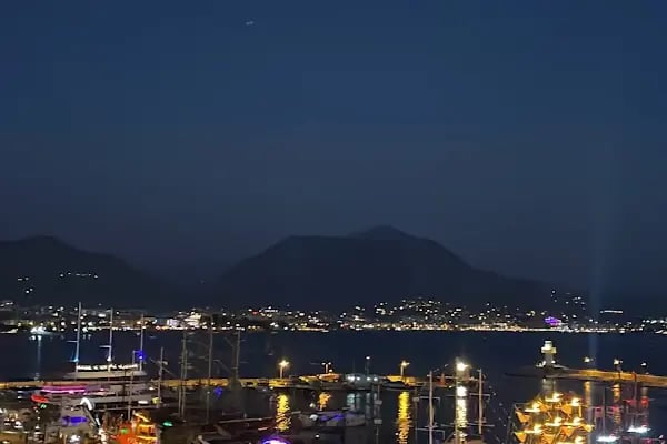 LafLafa Restaurant - Resim 19