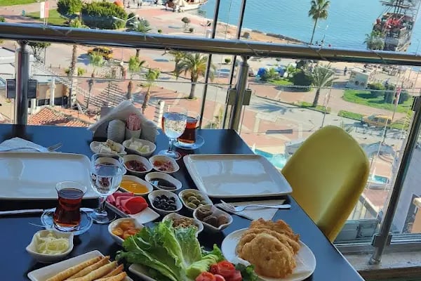 LafLafa Restaurant - Resim 3