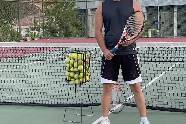 İzmir - Karşıyaka Zübeyde Hanım Tenis Eğitim Merkezi - Resim 16