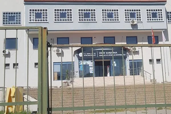İzmir - Karşıyaka Zübeyde Hanım Tenis Eğitim Merkezi - Resim 17