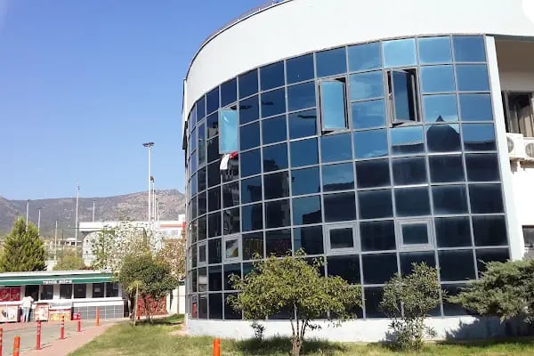 İzmir - Karşıyaka Zübeyde Hanım Tenis Eğitim Merkezi - Resim 19