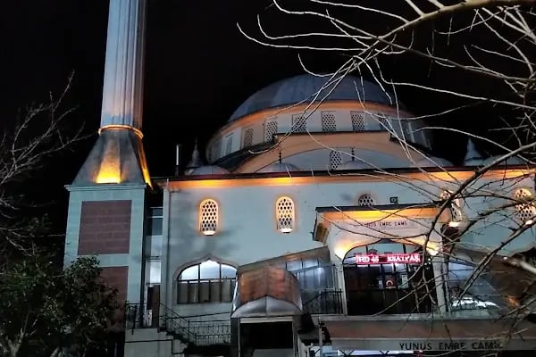 Yunus Emre Camii - Resim 4