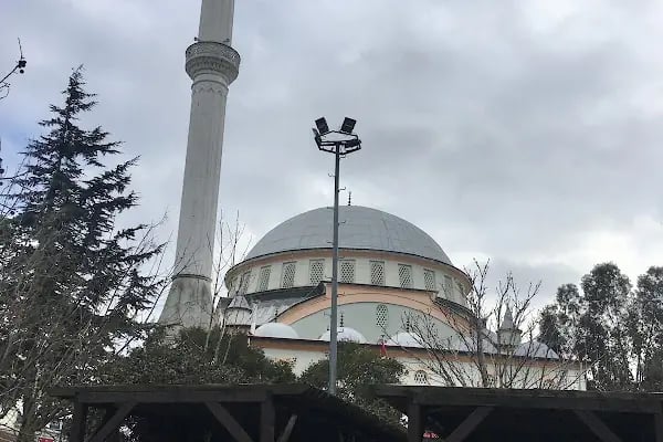 Yunus Emre Camii - Resim 2