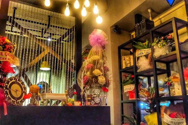 Salon Sakine Kuaför &amp;Güzellik Salonu - Resim 11