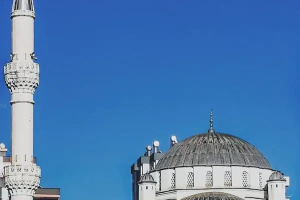 Zeynel Abidin Üçgül Cami - Resim 4