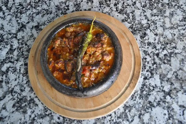 Hamdi abi et Güceç Çorba Pide Salonu - Resim 3
