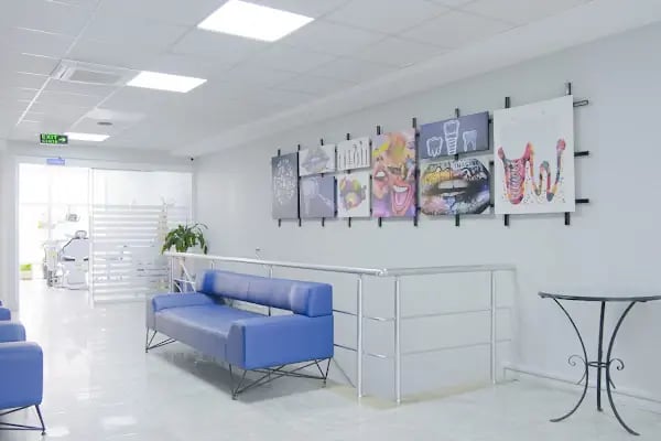 Özel Çağdaş Dent Ağız ve Diş Sağlığı Polikliniği - Resim 1
