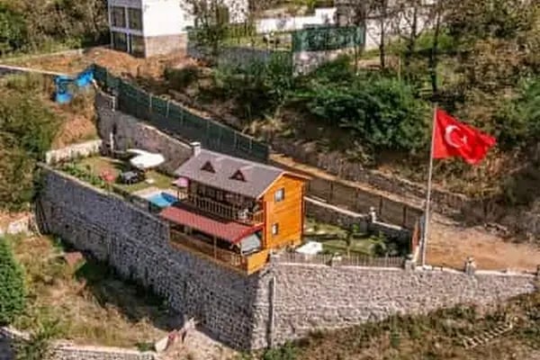 Sapanca Bayraklı Dağ Evi - Resim 13