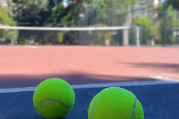 Tenis kortu - Resim 1