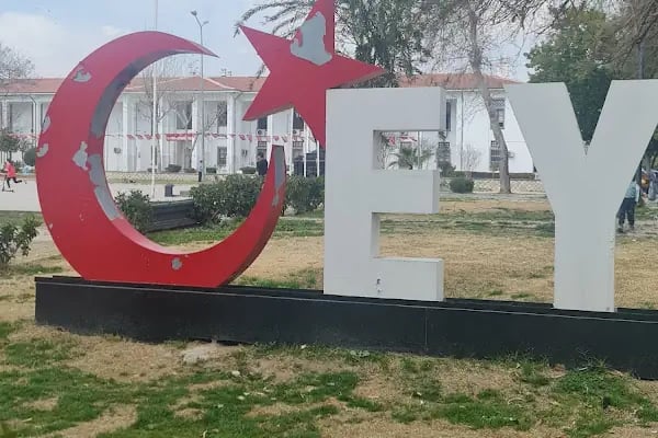 Ceyhan Belediyesi Yaşar Kemal Kadın ve Gençlik Yaşam Merkezi - Resim 2