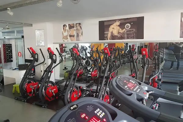 Aydın Spor Salonu ( SporinWellnessClub ) - Resim 10