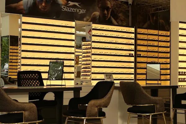 London Optik - Resim 14