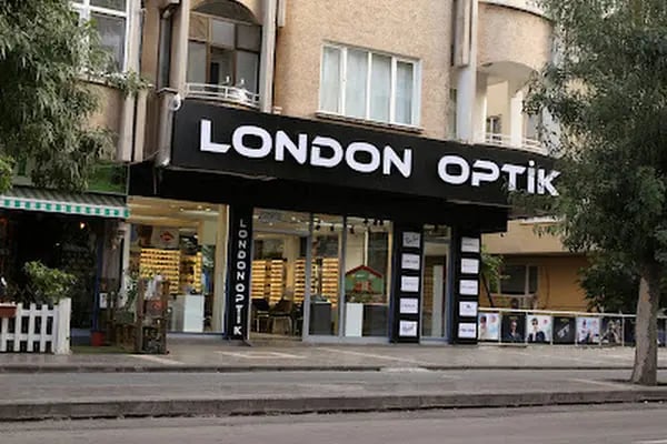 London Optik - Resim 17