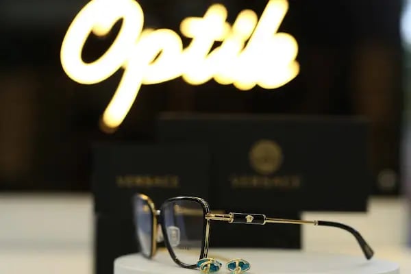 London Optik - Resim 9