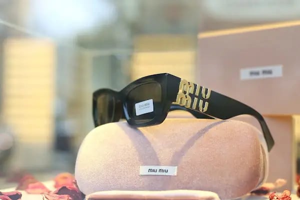London Optik - Resim 5