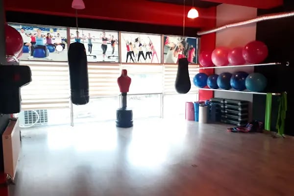 Milfit 2 Spor Salonu - Resim 3