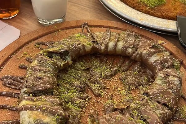 Üçüzler künefe merkez şb. - Resim 1