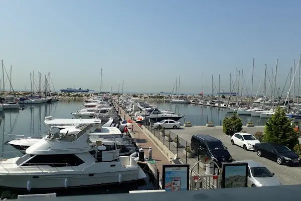 WEST İstanbul Marina Tenis Spor Kulübü Derneği - Resim 3
