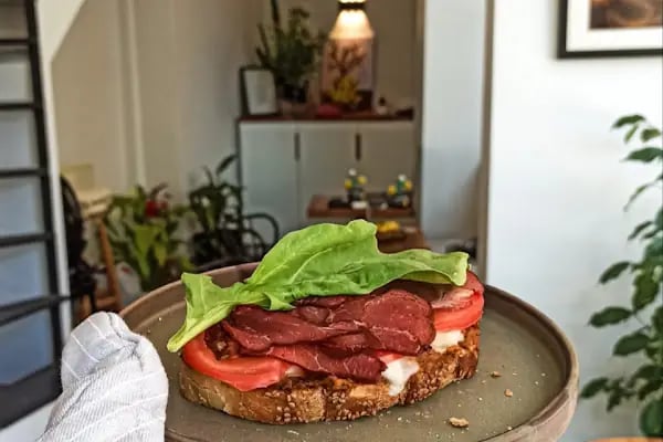 Gurup Cafe &amp; Restaurant - Resim 4