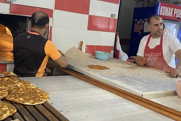 Konak Pide lahmacun salonu - Resim 15